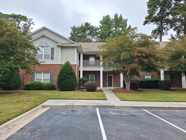 Photo - 2207 Locksley Woods Dr Unit E