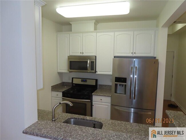 Photo - 544 E Celebration Way Unit 544