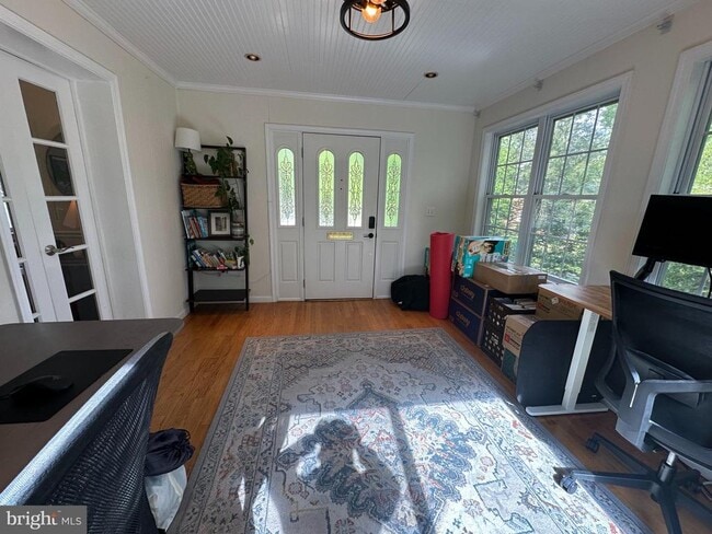 Photo - 104 S Columbus St