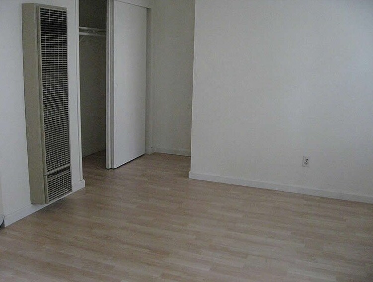 Dorchester Court - Dorchester Court