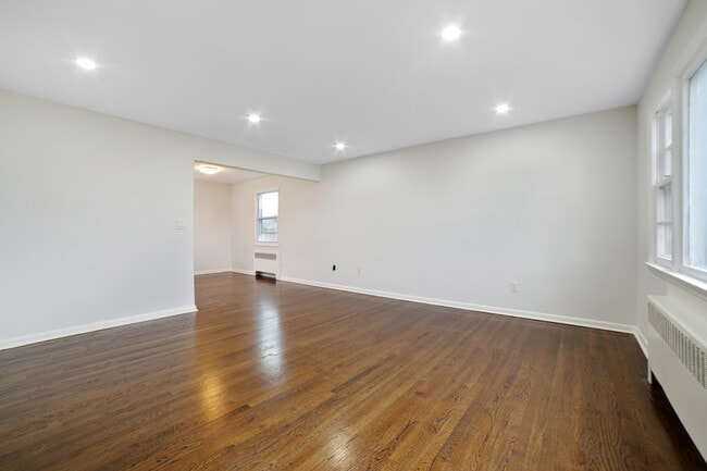 Photo - 1078 Burnet Ave