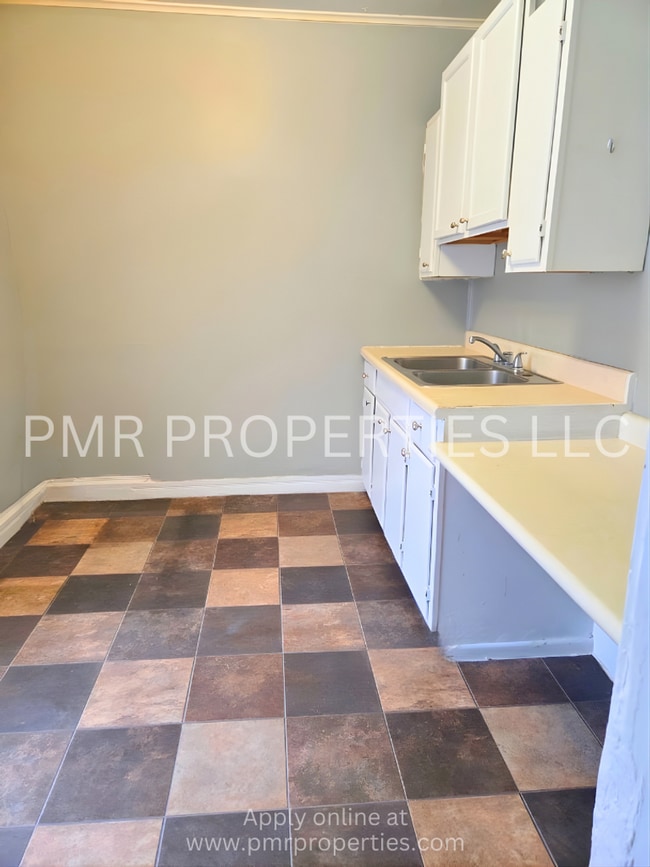 Photo - 231 S 4th St Unidad 2