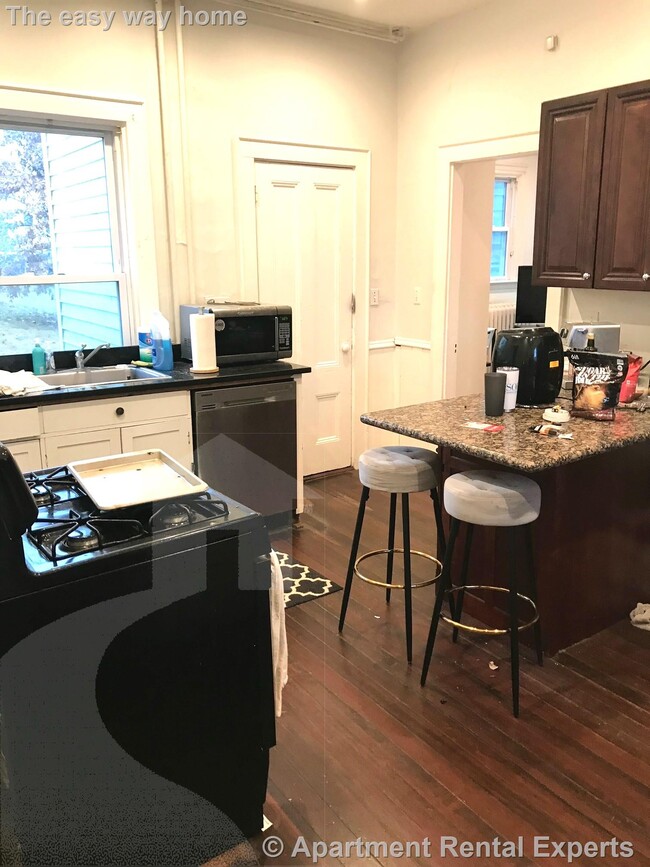 Photo - 76 Curtis St Unidad #1