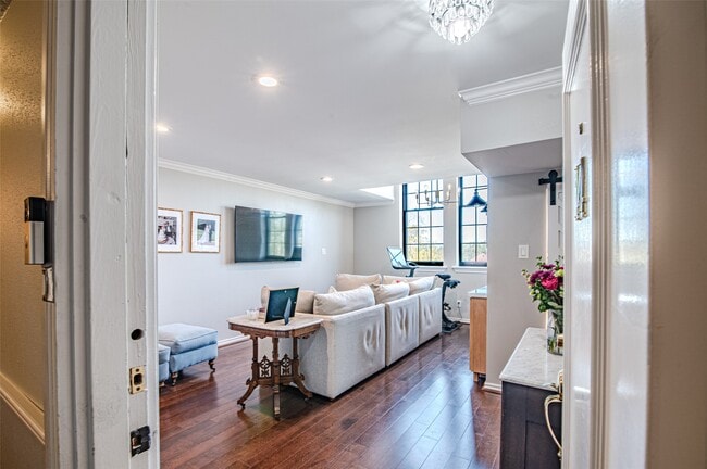 Photo - 1100 Harvard St Unit 14