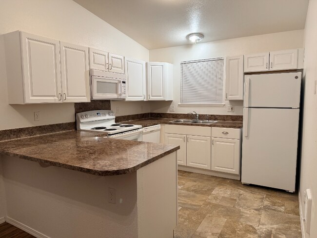 Photo - 9709 11th Ave Ct E Unidad 9709