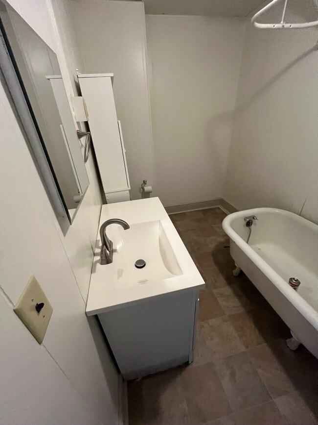 Photo - 15 LLC- 21-27 Durand St. Unit 23 B