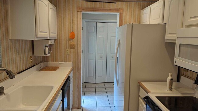 Photo - 113 Westwood Dr