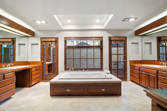 Photo - 14 Appaloosa Ln