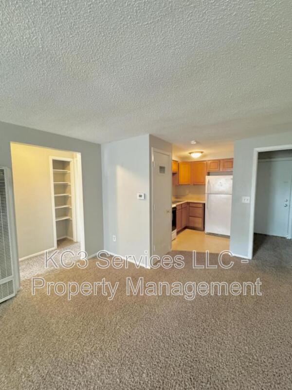 Photo - 3954 N Jackson Ave