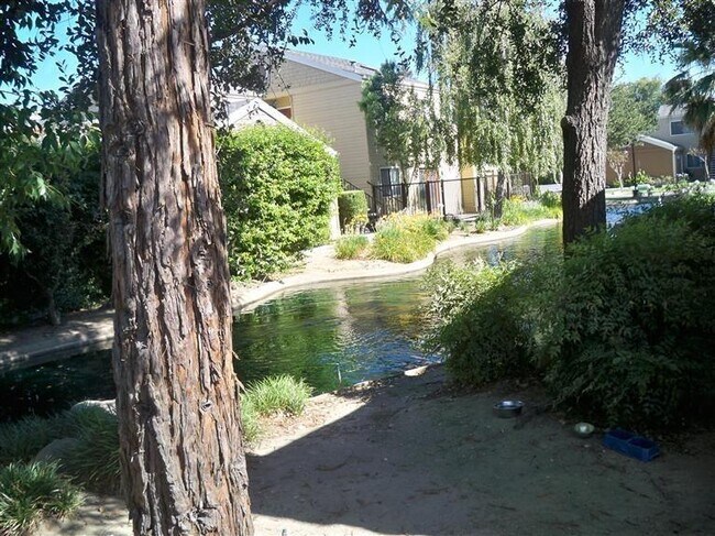 Photo - 7675 N First St Unidad 138