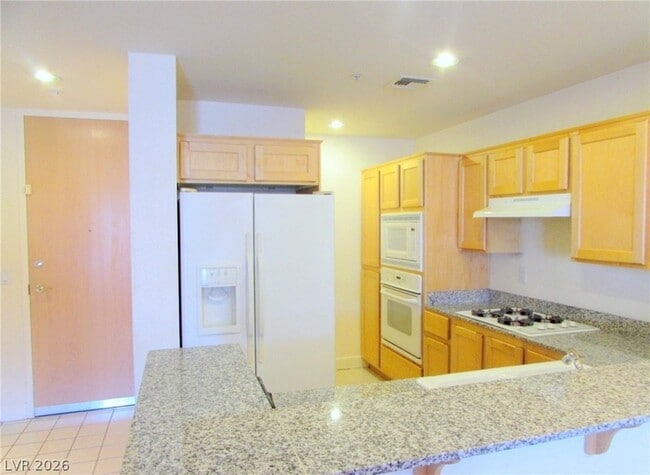 Photo - 83 E Agate Ave