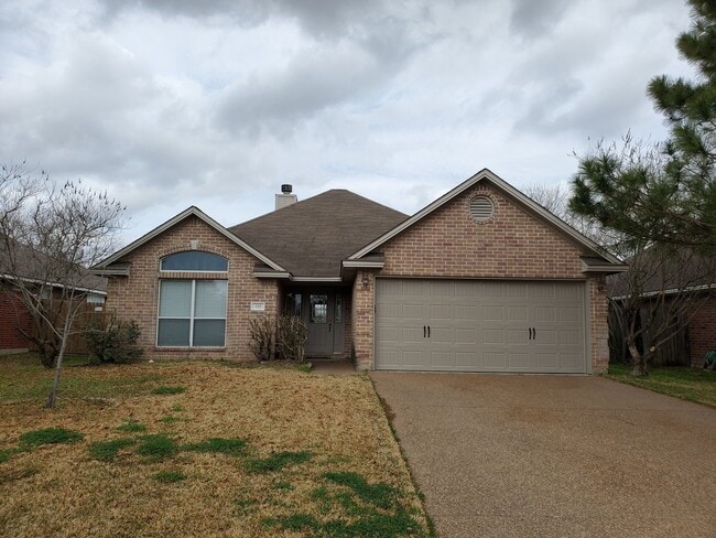 Building Photo - College Station -3 bedroom/2 bath - Fenced in back yard and House is in an EXCELLENT LOCATION