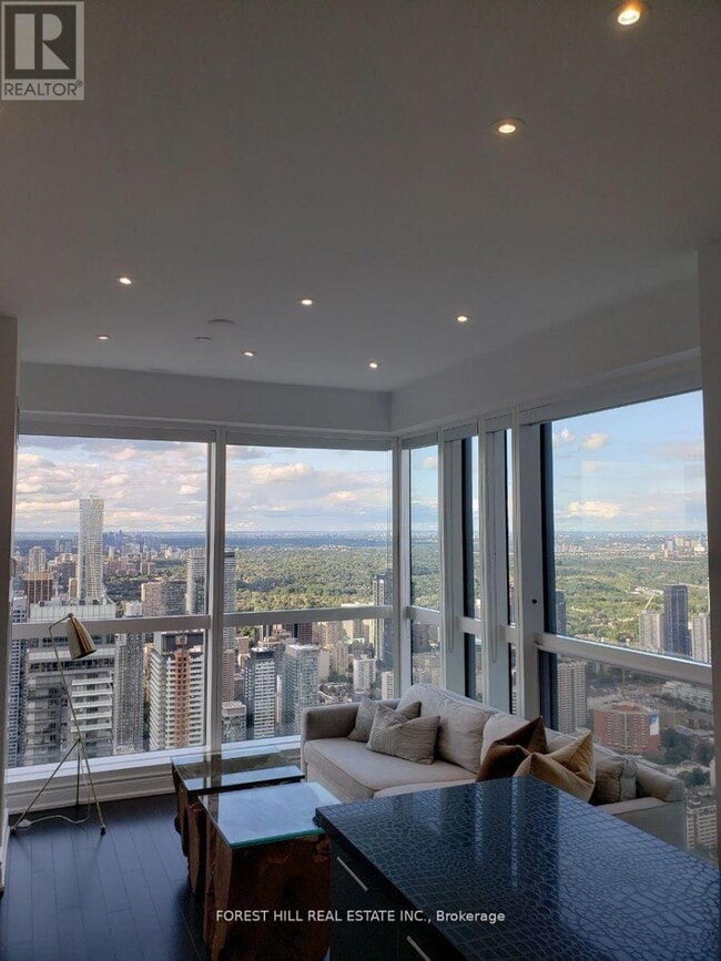 Photo - 388 Yonge St Unité 7401
