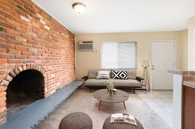 Photo - 1245 Corona Street