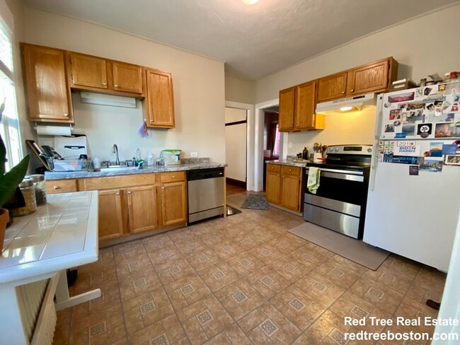 Photo - 51 Patten St Unit 1