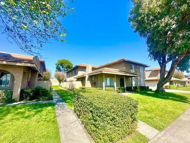 Photo - 7531 Baylor Dr Unit D