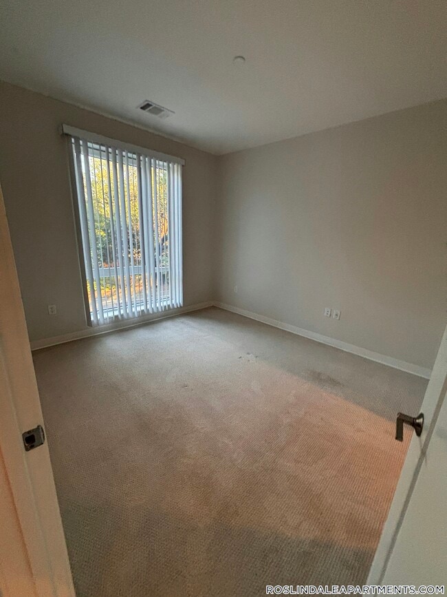 289 Walk Hill St Unit 209