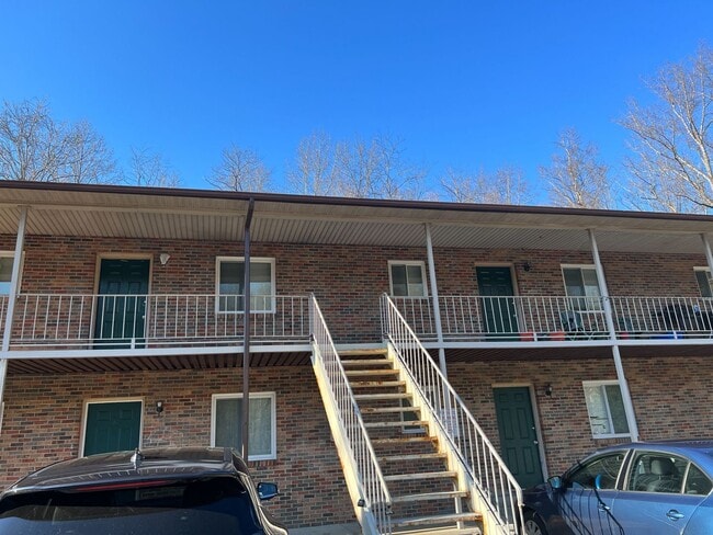 Building Photo - Strawberry Plains 37871 -  2 bedroom, 1 ba... Rental