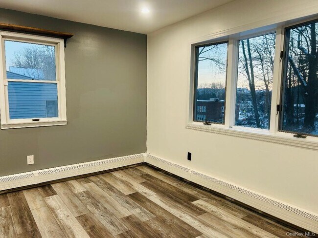 Photo - 67 Schneider Ave