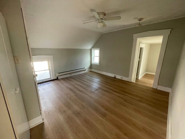 Photo - 52 Chestnut Ave Unidad 4