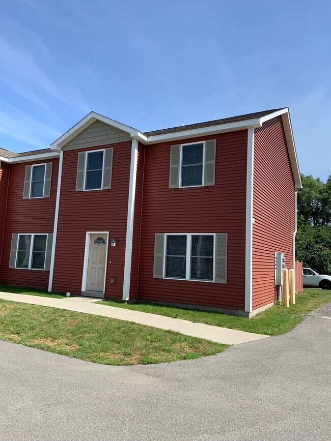 Building Photo - 204 Betsinger Rd Unit 69