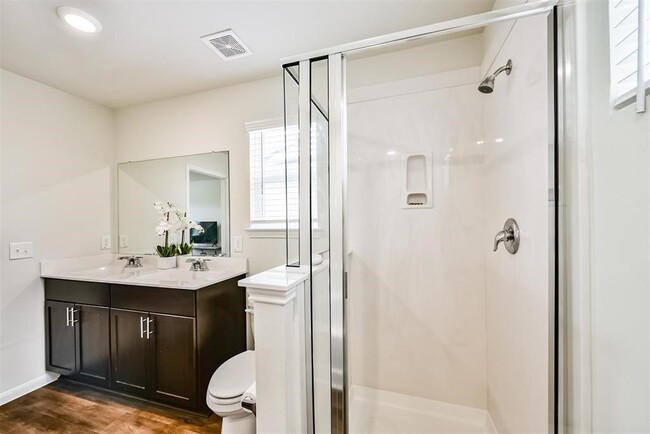 Photo - 11627 Braemar Village Dr