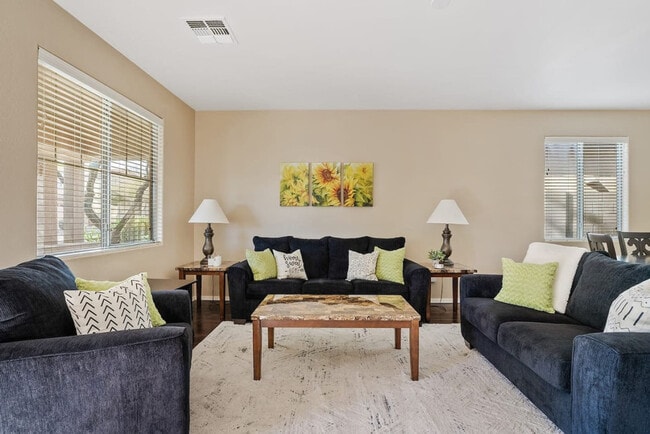 Building Photo - 488 E Diamond Trail Unit ID1309634P Rental