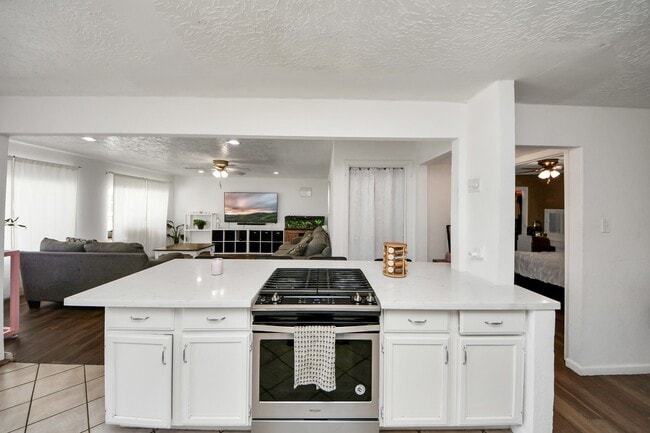 Photo - 7414 Battlewood Dr