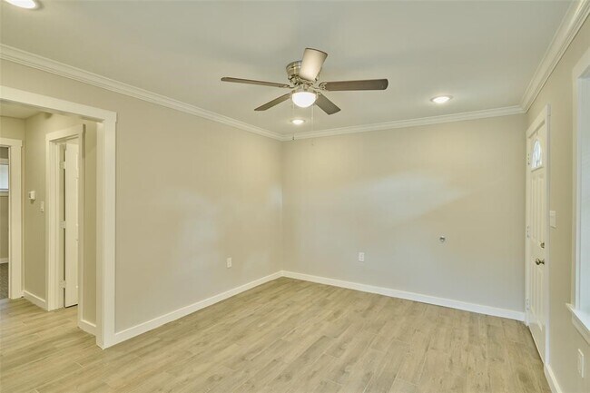 Photo - 309 S Magnolia St