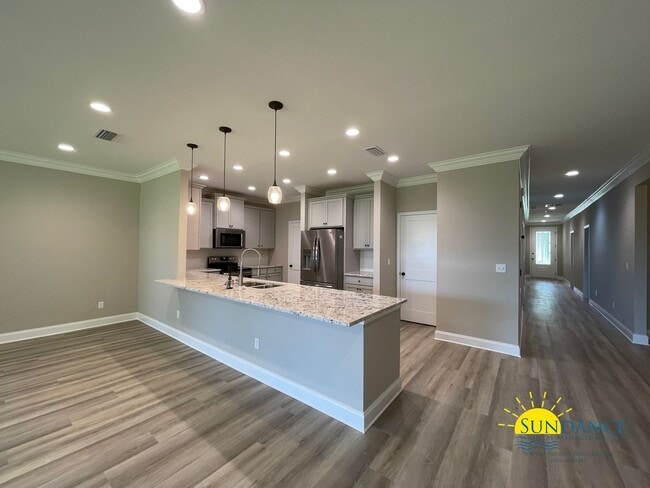 Photo - Stunning Shalimar 4 Bedroom / 3 Full Bathroom Home with Solar Energy Efficiency!