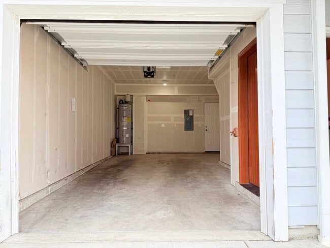 Photo - 4337 S Cedar St