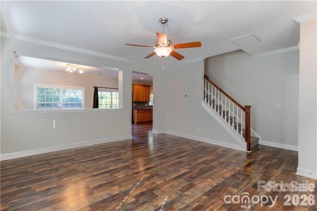 Photo - 123 Colville Rd