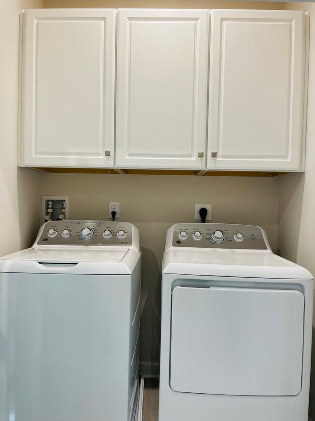 Photo - 507 Scarlet Maple Pl