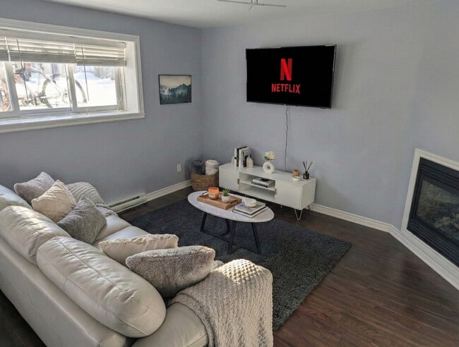 Photo - 5055 Chem. du Souvenir Unité SI ID1473542P