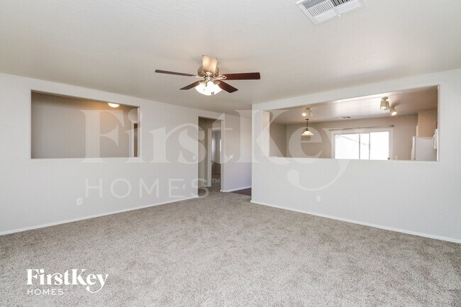 Photo - 2532 E Olivine Rd