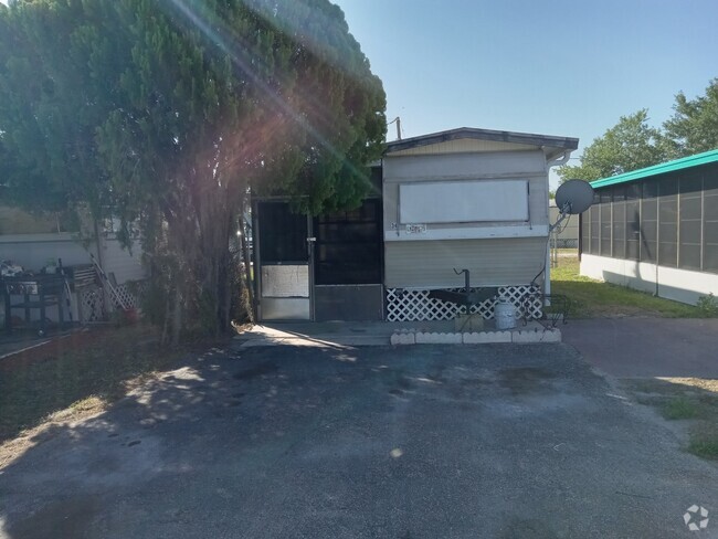Building Photo - 30346 FL-78 Rental