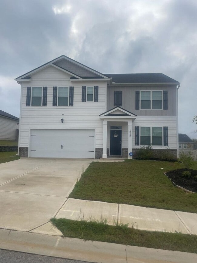 Photo - LIKE NEW HOME-NEIGHBORHOOD POOL, PICKLEBALL, CABANA,WALKING TRAILS