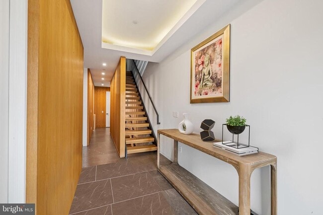 Building Photo - 1727 Delancey St