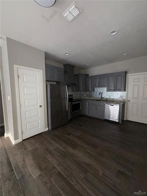 2604 E Garfield Ave Unit 4