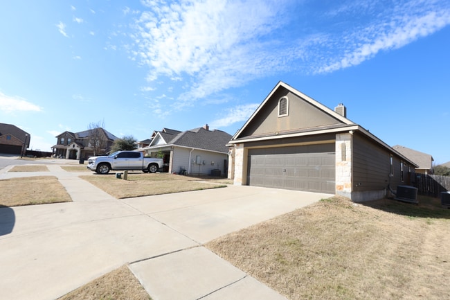 Photo - 3309 Castleton Dr