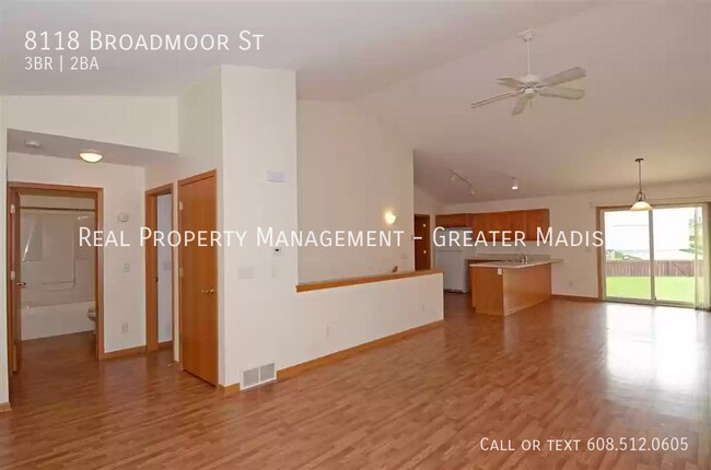 Photo - Beautiful duplex unit available for Fall m...