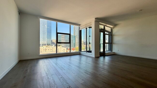 Building Photo - 188 Bellevue Way NE Unit 1102