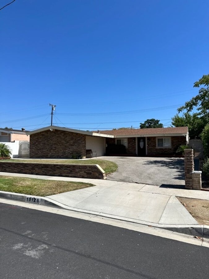 COMING SOON! 3 Bedroom Home for Rent in Ca... - COMING SOON! 3 Bedroom Home for Rent in Ca...