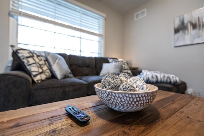 Cute decor! - 903 N Gregory St