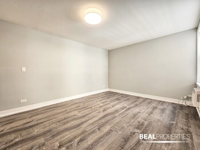 445 W Barry