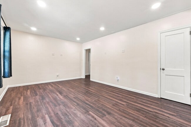 Photo - 2875 Orion Dr