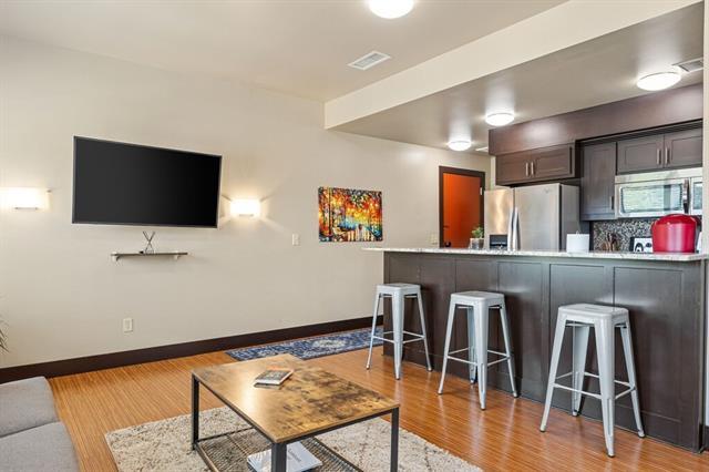 Photo - 1125 S Jennings Ave Unit 203