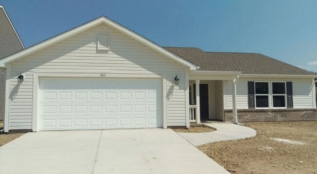 Building Photo - 2111 Rutherford Dr