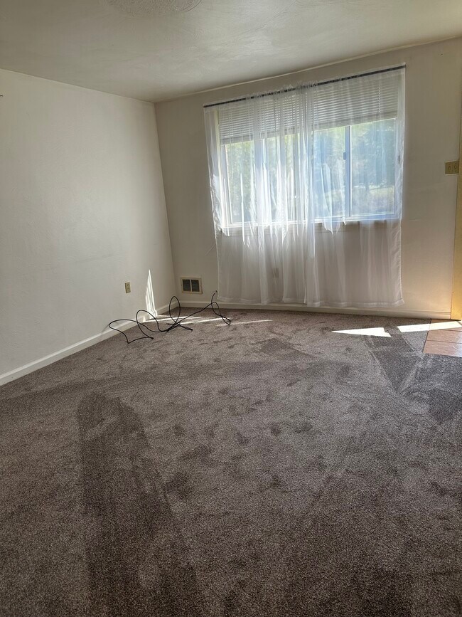 Photo - 2903 Soltis Dr