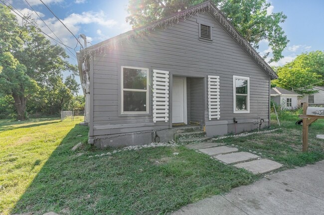 4621 Owenwood Ave